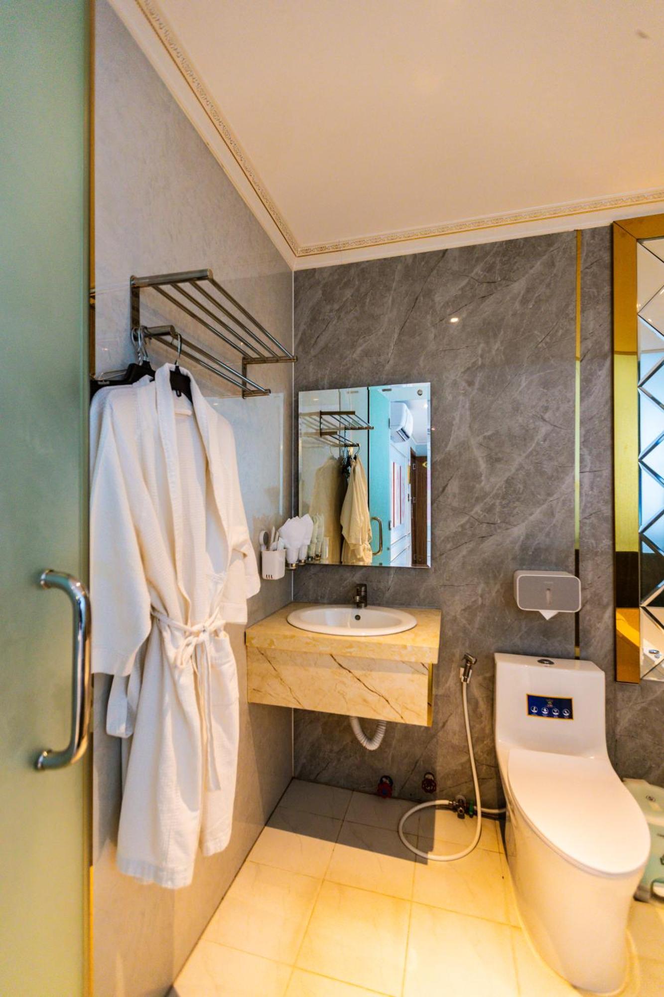 Khach San Bien Sao 2 - 139 Nguyen Luong P10 Go Vap Hotel Ho Chi Minh City